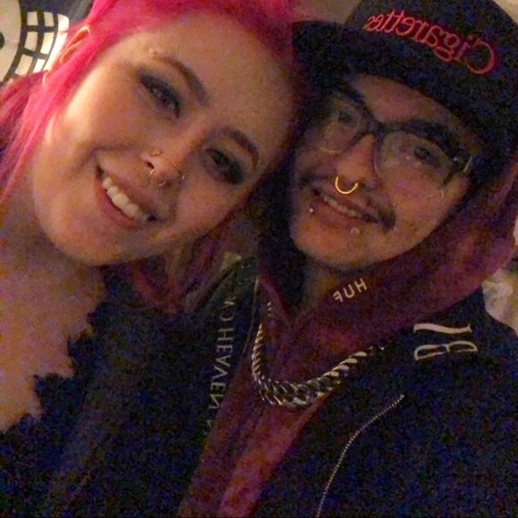 Meet your Posher, Kyle - Picture 1 of 1